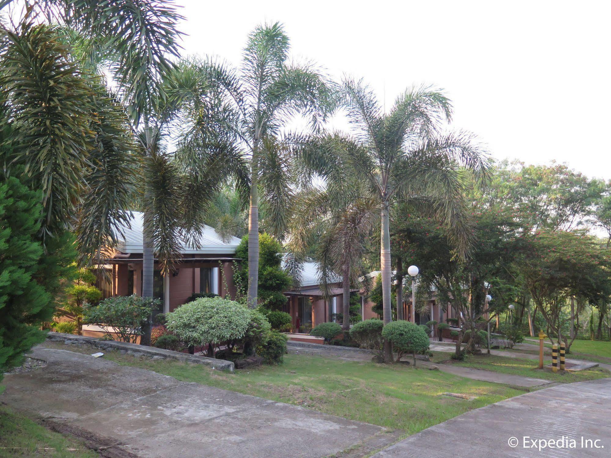 D'Leonor Inland Resort & Adventure Park 达沃 外观 照片